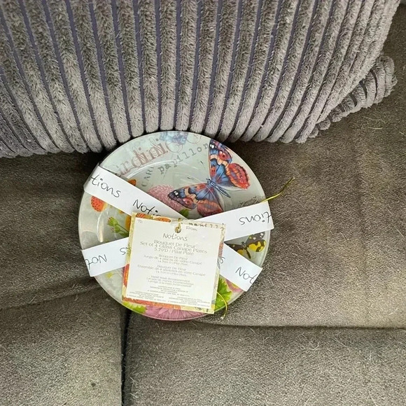 Set of 4 Glass Canapé Plates 5.79 diameter - Picture 2 of 4